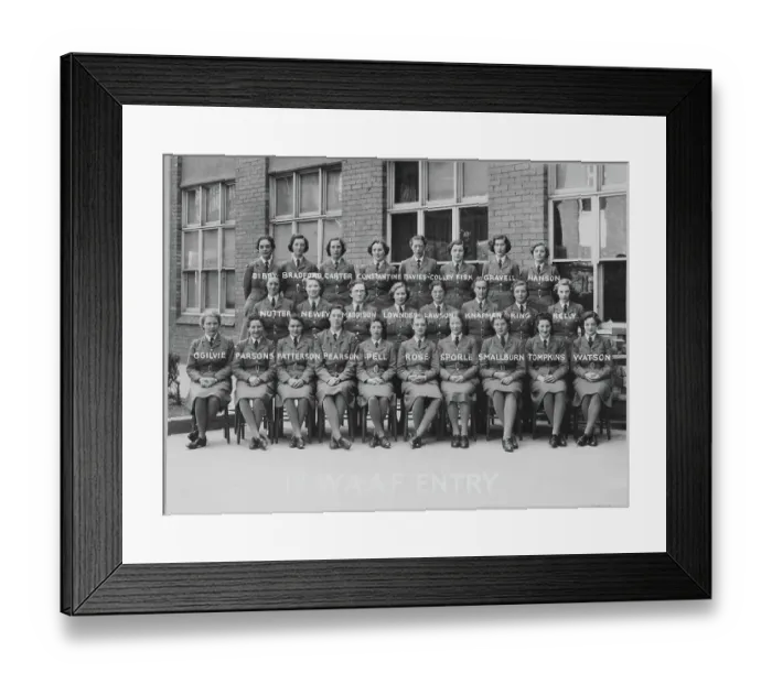 Framed Print : WAAF (Women's Auxiliary Air Force) recruits chp01_07_01_004