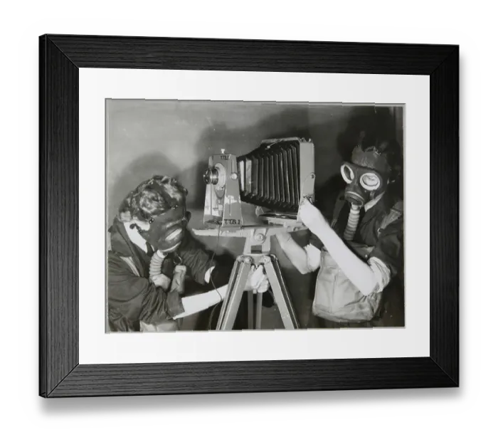 Framed Print : Two Women's Auxiliary Air Force (WAAF) trainees practising photography chp01_07_01_042 Framed Print : Two Women's Auxiliary Air Force (WAAF) trainees practising photography chp01_07_01_042