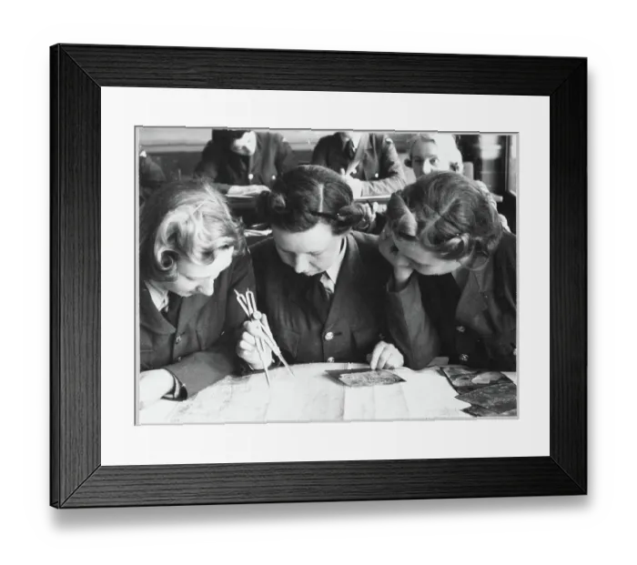 Framed Print : WAAF trainees practising map reading and plotting of aerial photographs chp01_07_01_070