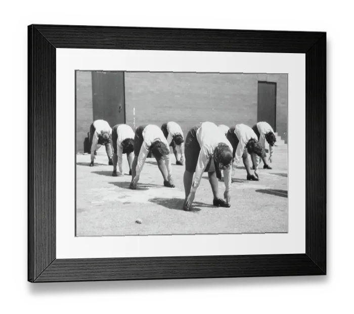 Framed Print : WAAF trainees taking part in a physical training exercise chp01_07_01_098