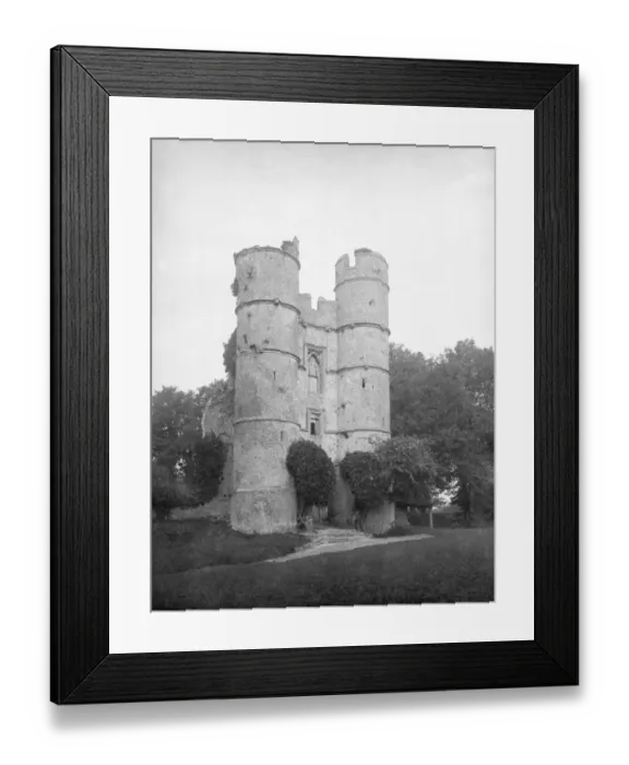 Framed Print : Donnington Castle c. 1900 CC97_02672 Framed Print : Donnington Castle c. 1900 CC97_02672