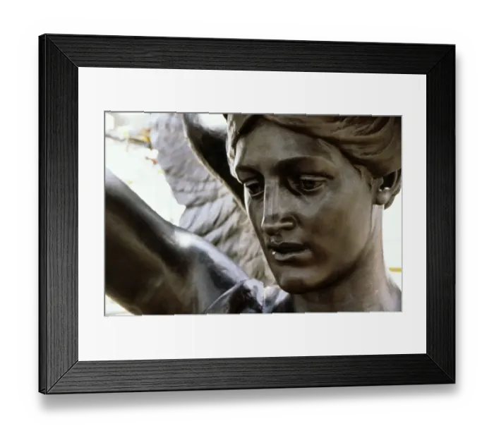 Framed Print : Figure of Peace from Wellington Arch quadriga M010421