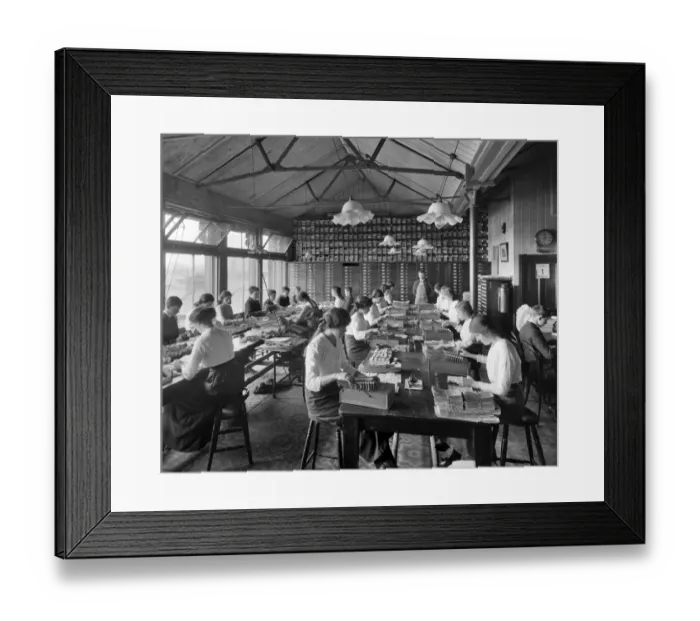 Framed Print : Comptometer Room, Stratford Cooperative Society 1914 BL22762 Framed Print : Comptometer Room, Stratford Cooperative Society 1914 BL22762
