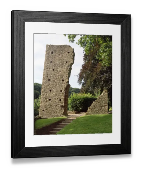 Framed Print : Okehampton Castle K981571