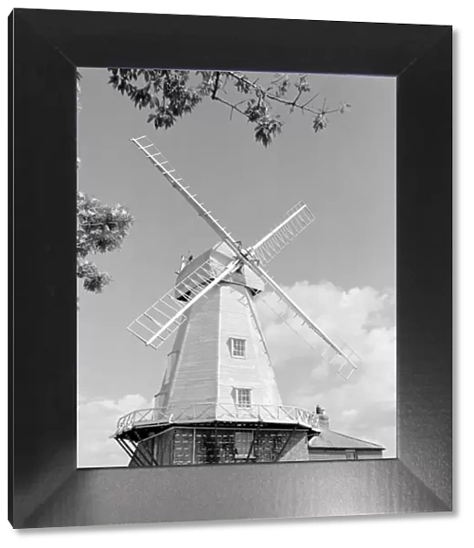 Willesborough Windmill a98_05266