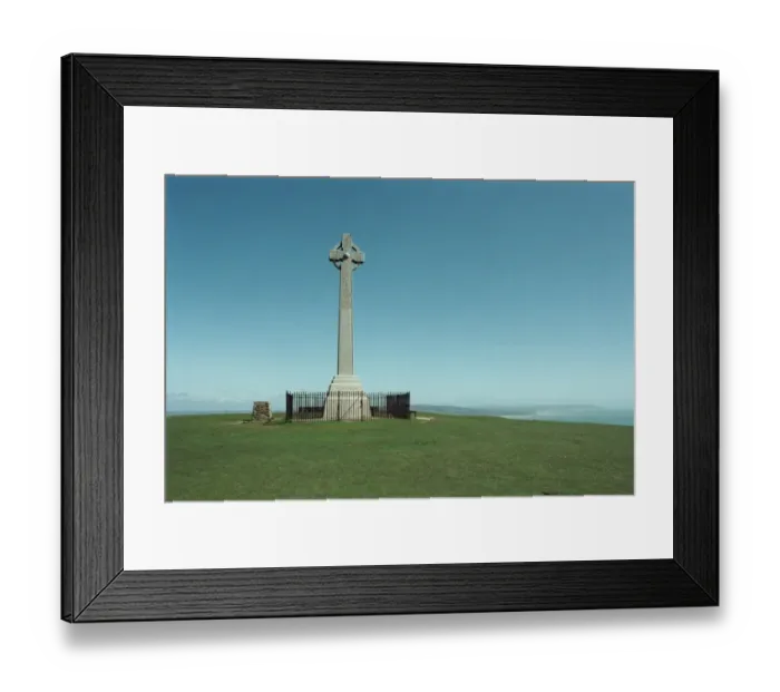 Framed Print : Tennysons Beacon, Isle of Wight