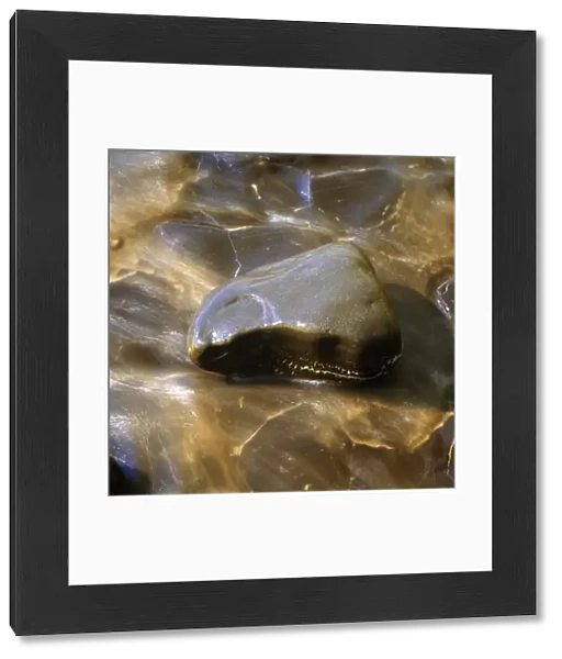 Stone on the beach K020295