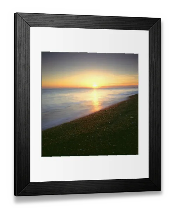 Framed Print : Coastal view at sunset K020301