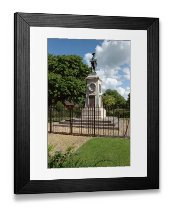 Framed Print : War Memorial, Trowbridge