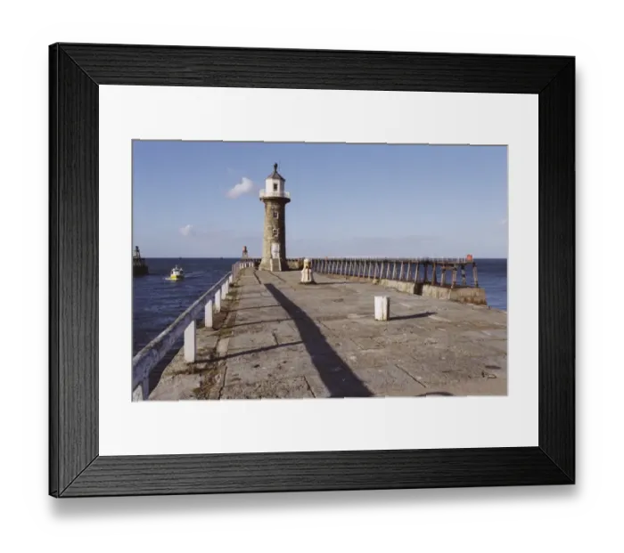Framed Print : East Pier Lighthouse, Whitby Framed Print : East Pier Lighthouse, Whitby