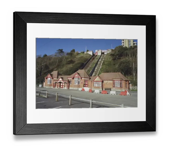 Framed Print : The Leas Lift, Folkestone