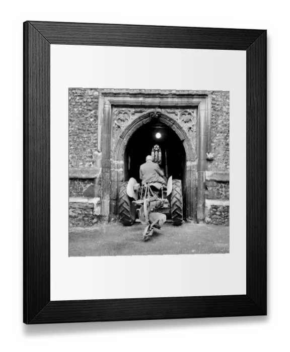 Framed Print : St Etheldredas Church, Hatfield a054112