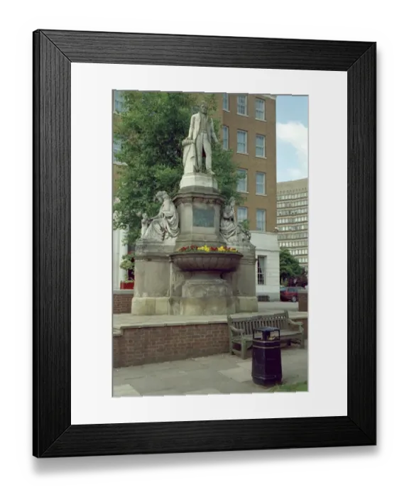 Framed Print : Statue of Joseph Sturge