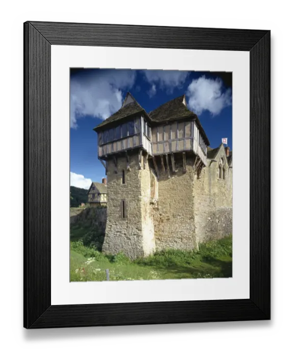 Framed Print : Stokesay Castle J020077