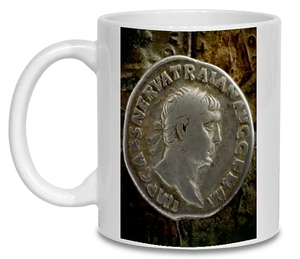 Roman coin J890281