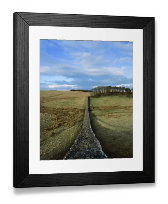 Framed Print : Hadrians Wall K020992 Framed Print : Hadrians Wall K020992