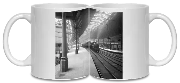 Central Railway Station, Newcastle upon Tyne, 1884. BL12764