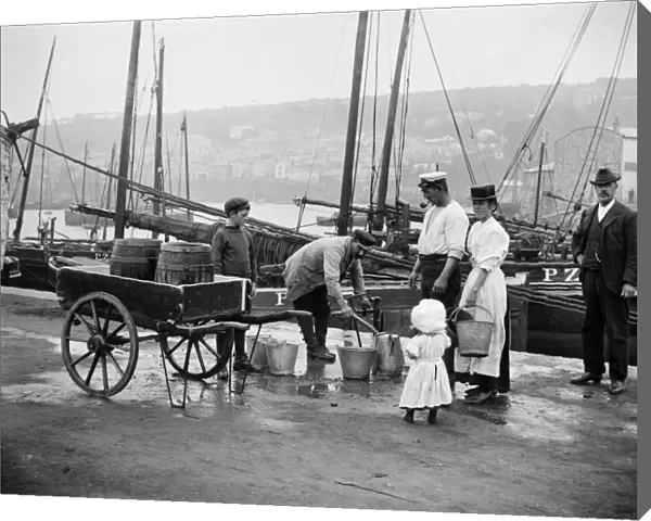 Water carrier, Newlyn Harbour a97_05334