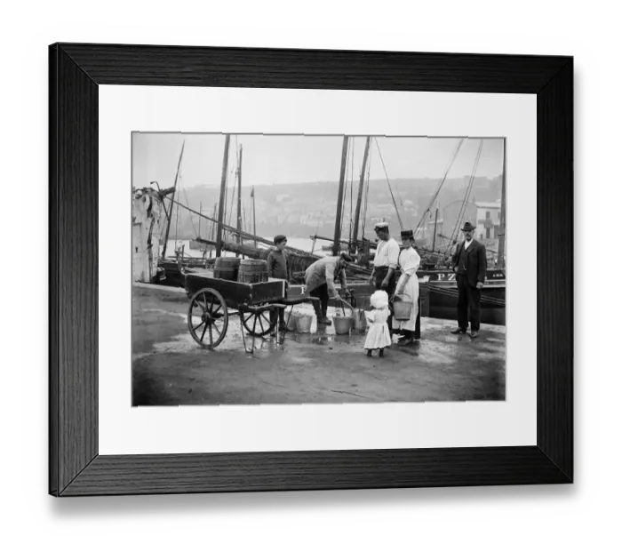 Framed Print : Water carrier, Newlyn Harbour a97_05334 Framed Print : Water carrier, Newlyn Harbour a97_05334