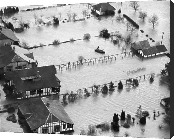 Thames floods 1947 EAW003696