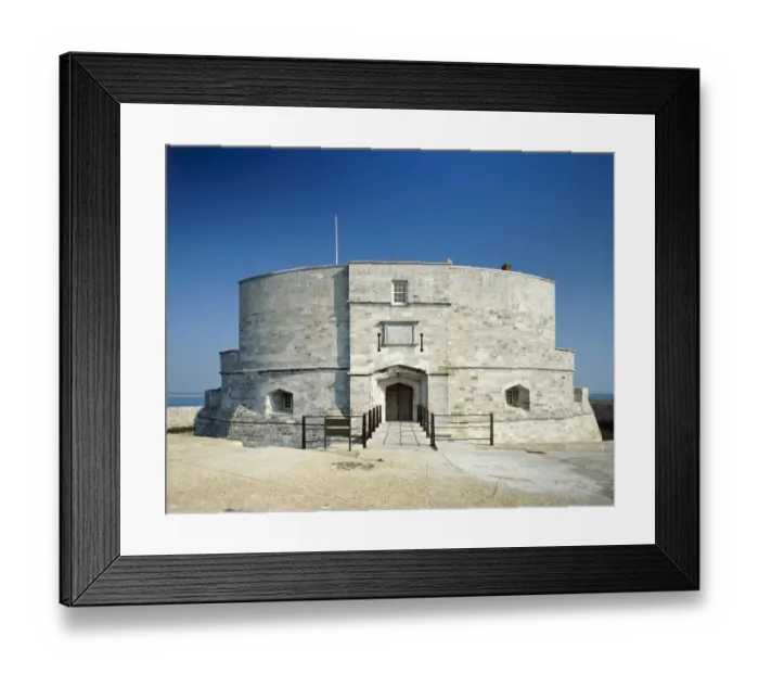 Framed Print : Calshot Castle J850502