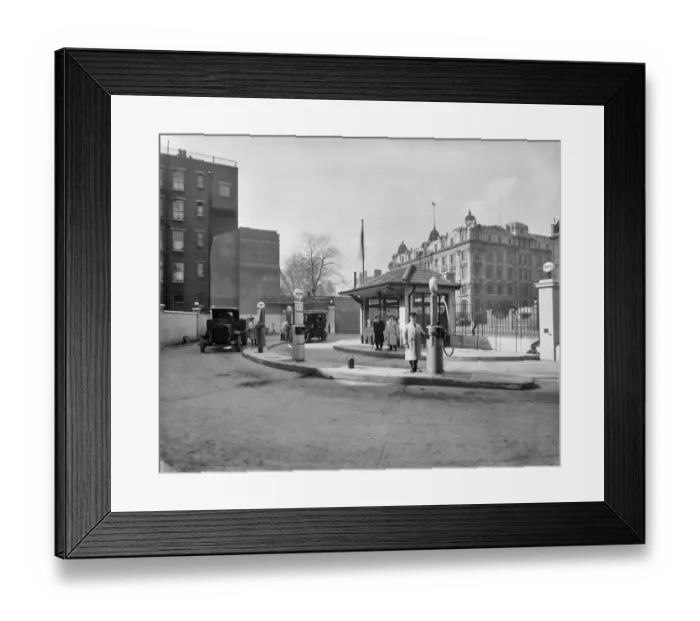 Framed Print : Petrol station 1922 BL26025