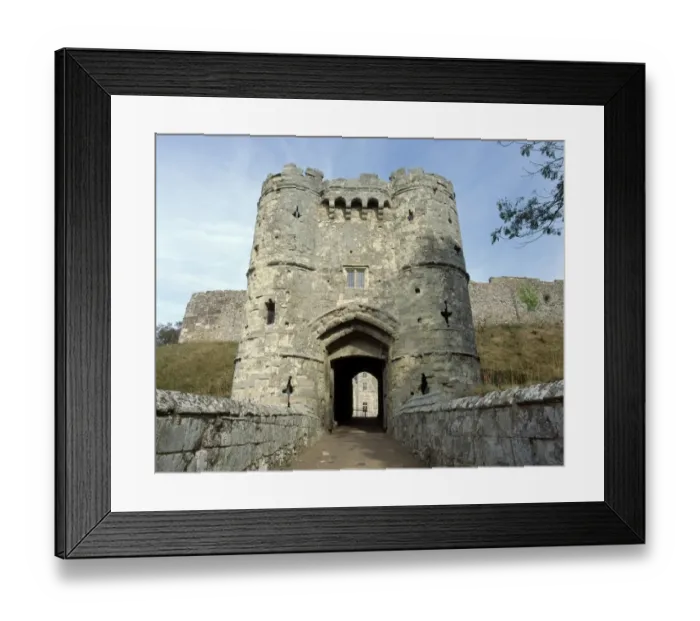 Framed Print : Carisbrooke Castle Gatehouse K021196 Framed Print : Carisbrooke Castle Gatehouse K021196