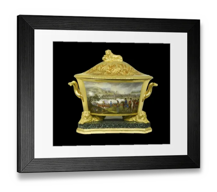 Framed Print : Soup tureen depicting the Battle of Orthes N080939