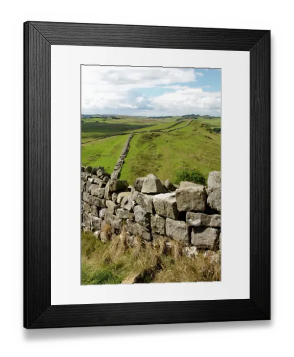 Framed Print : Hadrians Wall N060591 Framed Print : Hadrians Wall N060591