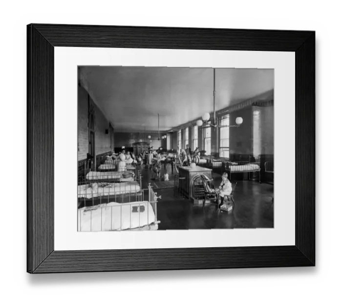 Framed Print : Childrens ward BL12177 Framed Print : Childrens ward BL12177