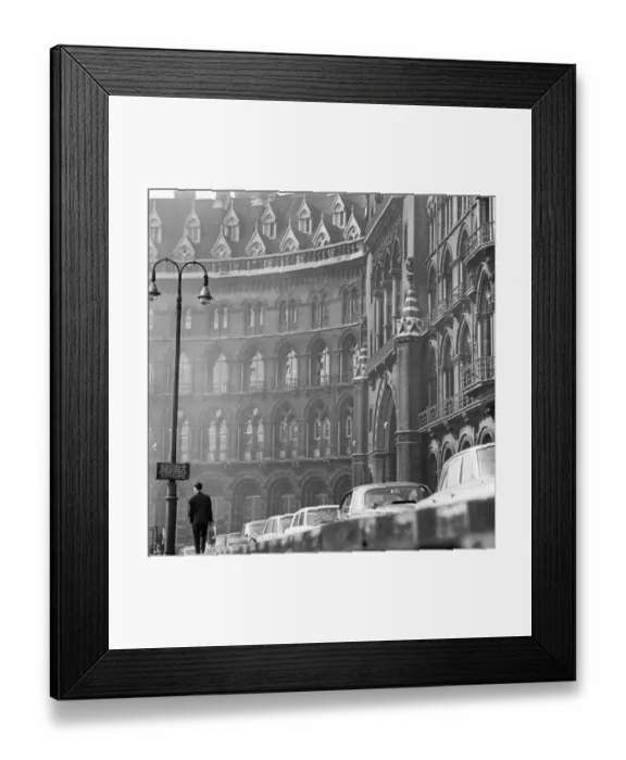 Framed Print : St Pancras Chambers a062283