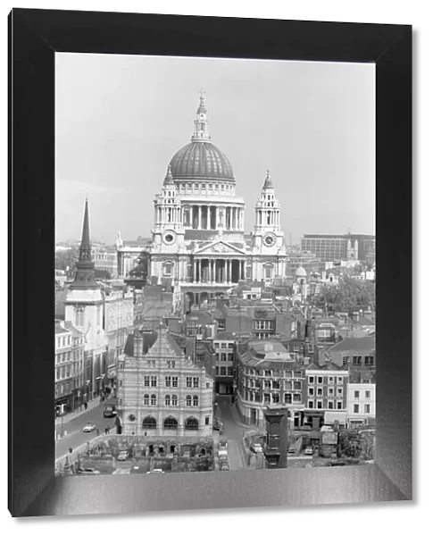 St Pauls Cathedral, City of London a98_06400