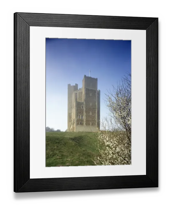 Framed Print : Orford Castle K030462