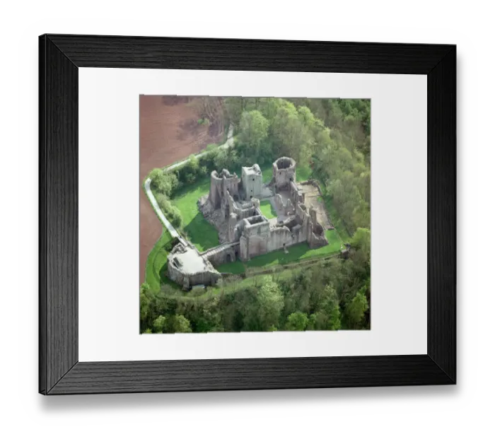Framed Print : Goodrich Castle N070081