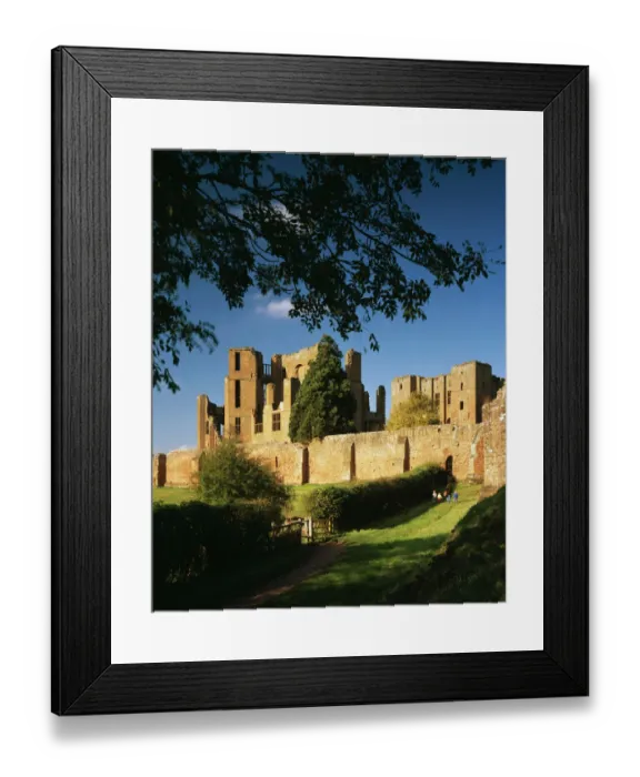 Framed Print : Kenilworth Castle J050140