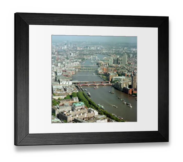 Framed Print : River Thames 21760_09