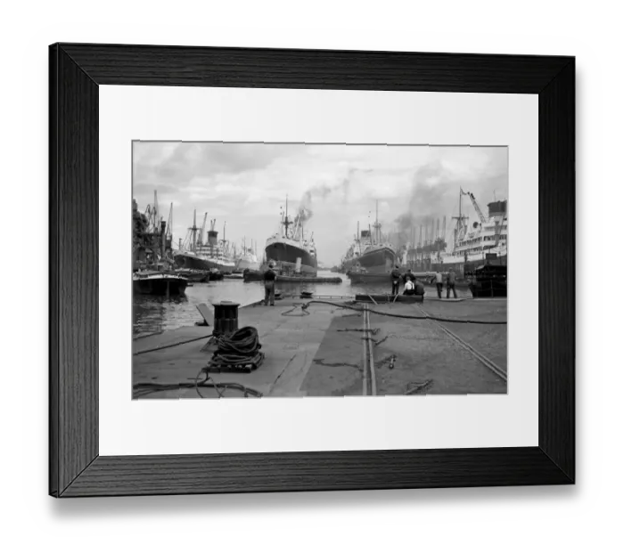Framed Print : King George V Dock a002109 Framed Print : King George V Dock a002109