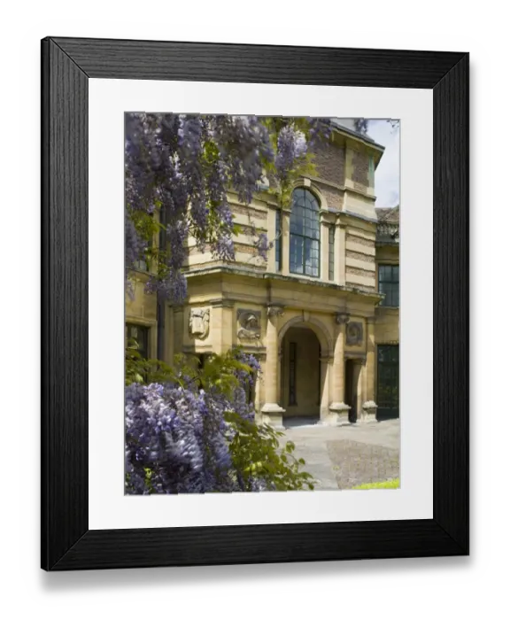 Framed Print : Eltham Palace N070341 Framed Print : Eltham Palace N070341