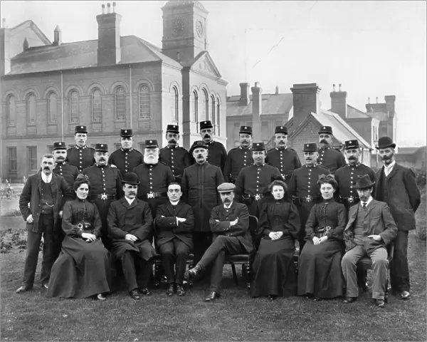 Photographic Print Of Prison Warders BB94 13017 Historic England   489215 600 600 6947 0 Fill 0 Cc52bd97af46014573fafbb4a0cd4baf .webp