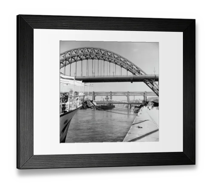 Framed Print : Tyne bridges, Newcastle a55_04312