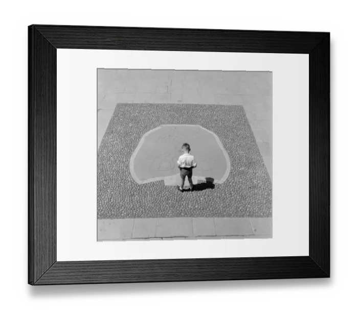 Framed Print : Levelling Stone, Coventry a98_06069