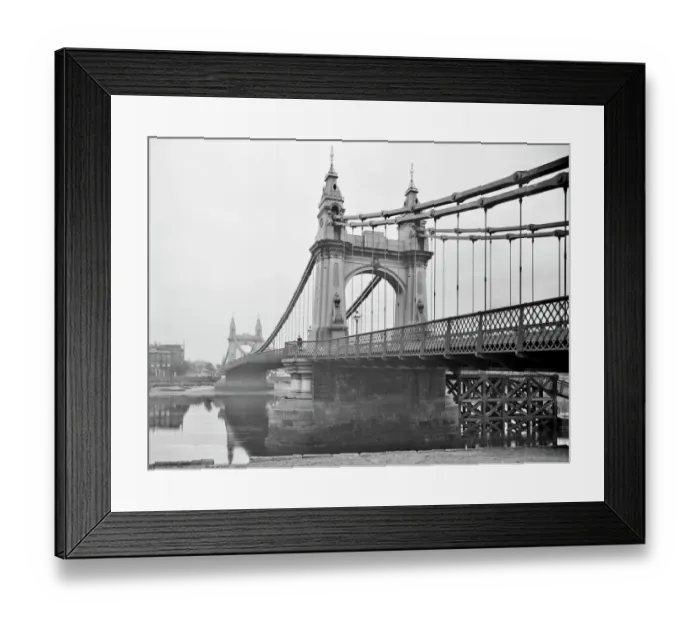 Framed Print : Hammersmith Bridge CC73_00254 Framed Print : Hammersmith Bridge CC73_00254