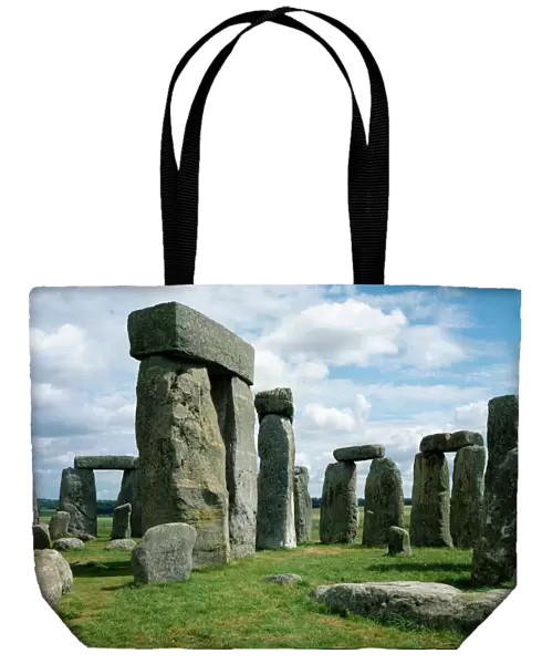 Stonehenge J870257