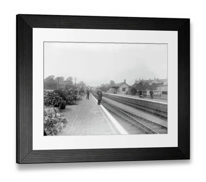 Framed Print : Long Hanborough Station Master BB69_05293