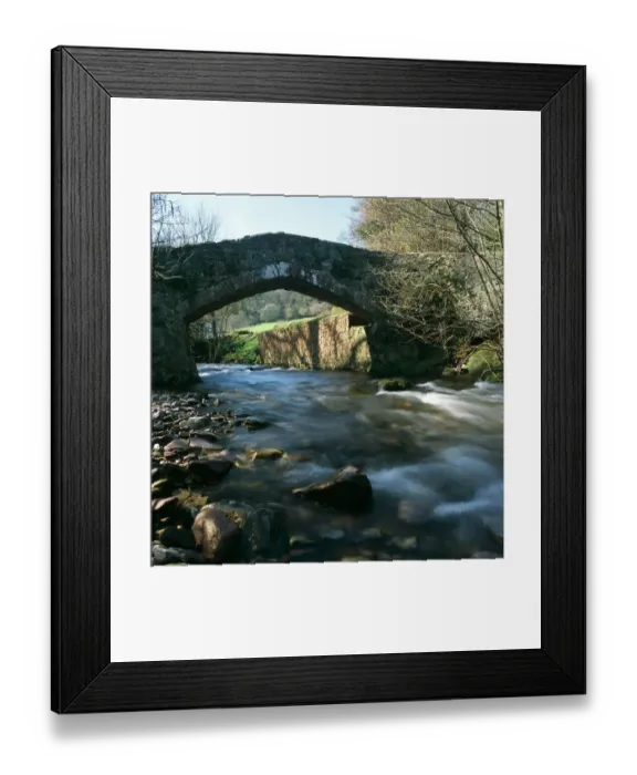 Framed Print : Packhorse bridge, Exmoor K020606