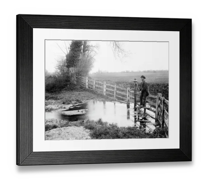Framed Print : Thames Head CC73_00534 Framed Print : Thames Head CC73_00534