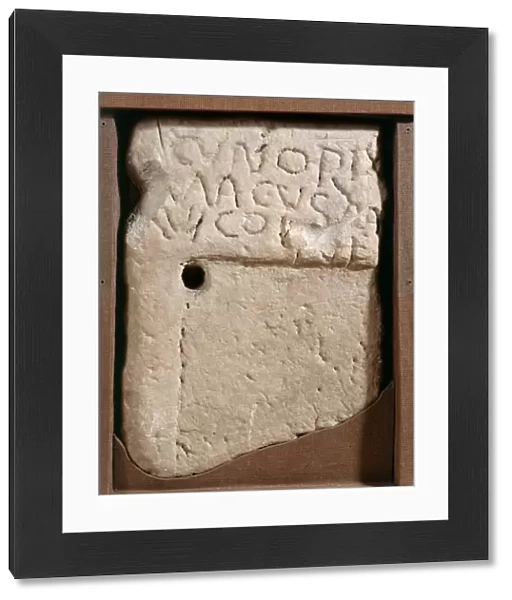 Cunorix stone, Wroxeter Roman City J970270