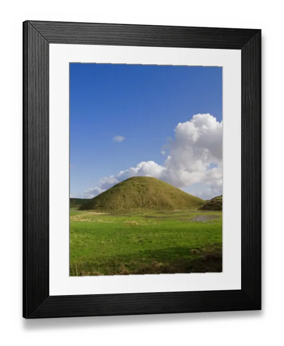 Framed Print : Silbury Hill N060878