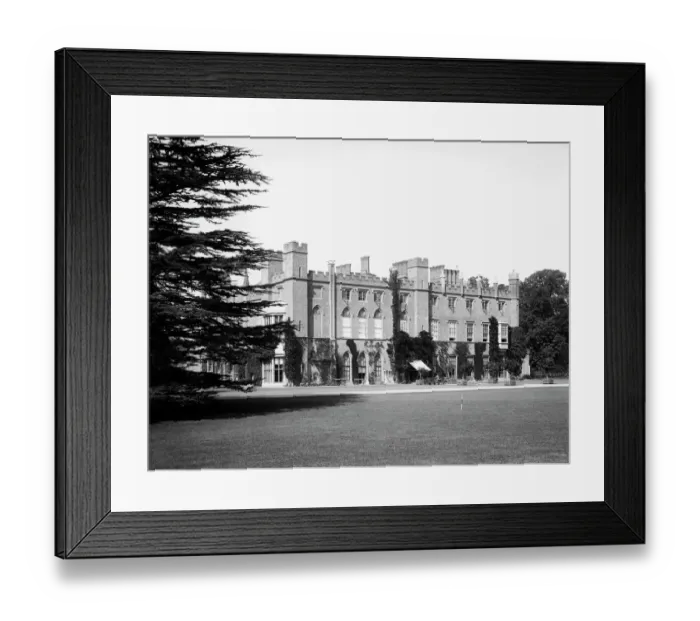 Framed Print : Cassiobury House CC56_00850 Framed Print : Cassiobury House CC56_00850