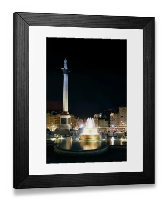 Framed Print : Trafalgar Square K980144 Framed Print : Trafalgar Square K980144